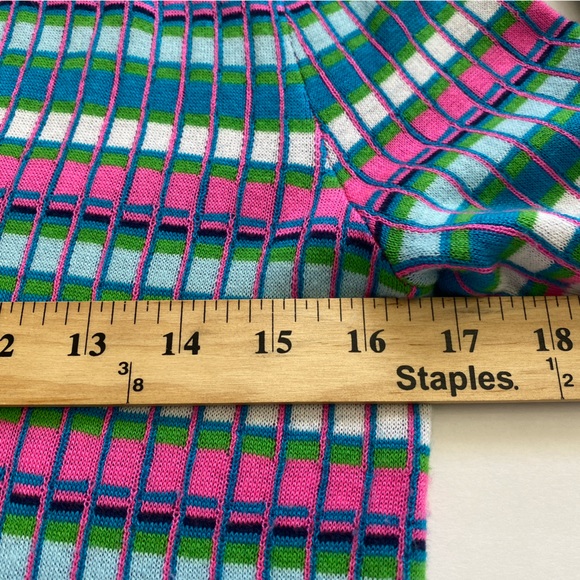 Lily‎ Pulitzer Women’s Hoody Sweater Top Sz XS short sleeve V-Neckline - Picture 9 of 10